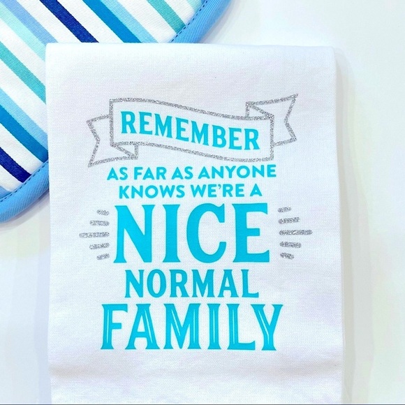 NEW 100% Cotton Towel - Picture 2 of 2